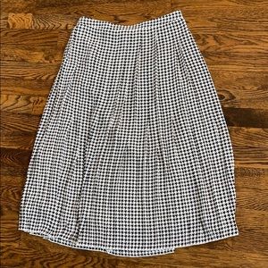 Houndstooth midi skirt